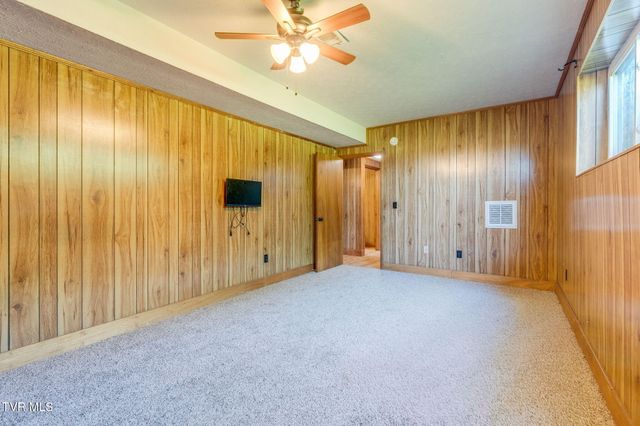 2929 Carrollwood Drive, Kingsport, TN 37660