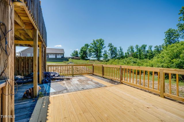 2929 Carrollwood Drive, Kingsport, TN 37660