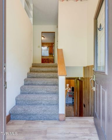 2929 Carrollwood Drive, Kingsport, TN 37660