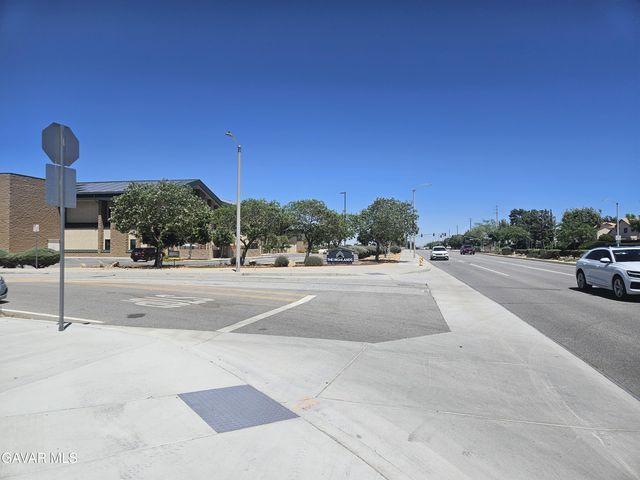 21st W Cor Avenue P And 21st Street, Palmdale, CA 93551