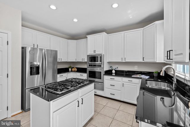 2507 TATNUCK CT, Herndon, VA 20171