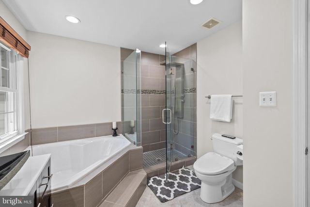 2507 TATNUCK CT, Herndon, VA 20171
