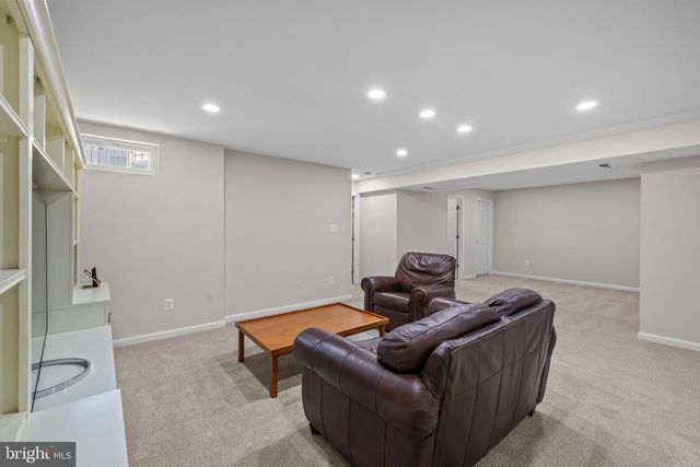 2507 TATNUCK CT, Herndon, VA 20171