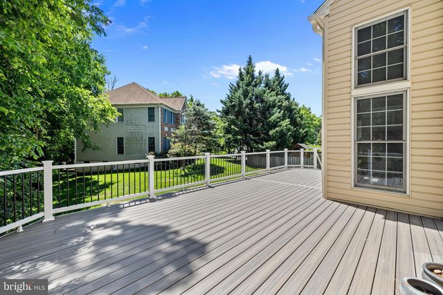2507 TATNUCK CT, Herndon, VA 20171