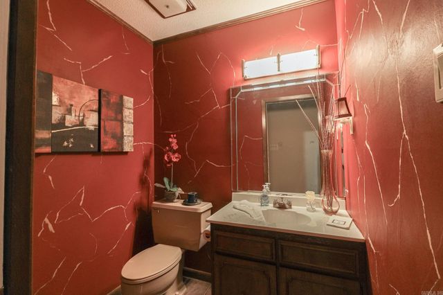 2100 Paula Drive, Jonesboro, AR 72404