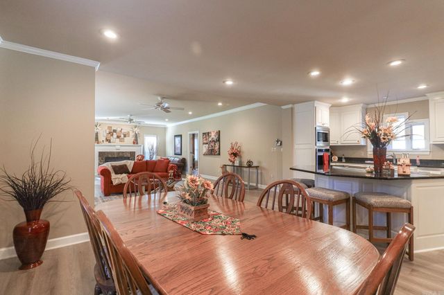 2100 Paula Drive, Jonesboro, AR 72404