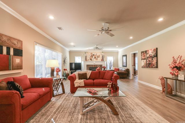 2100 Paula Drive, Jonesboro, AR 72404