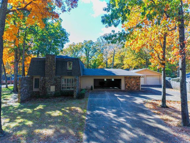 2100 Paula Drive, Jonesboro, AR 72404