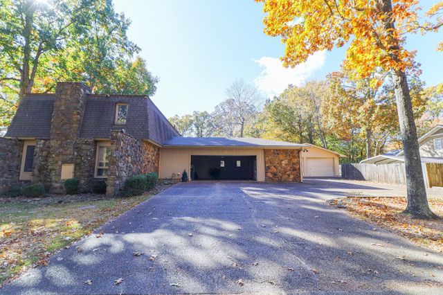 2100 Paula Drive, Jonesboro, AR 72404