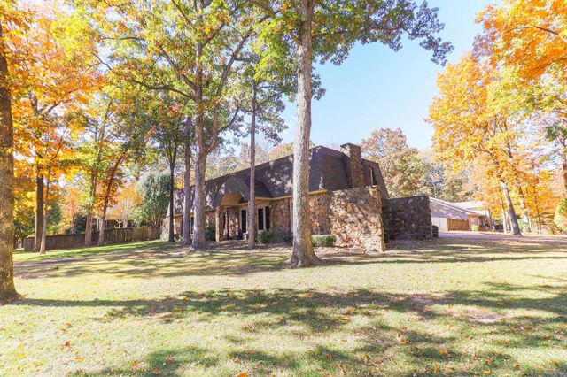 2100 Paula Drive, Jonesboro, AR 72404