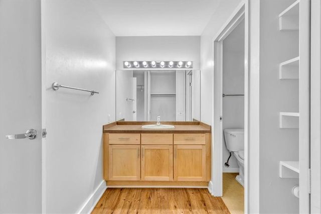 600 E 8th Street 4Q, Kansas City, MO 64106