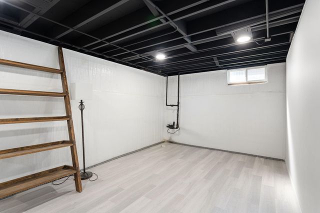 2630 Forest Park Drive, Dyer, IN 46311