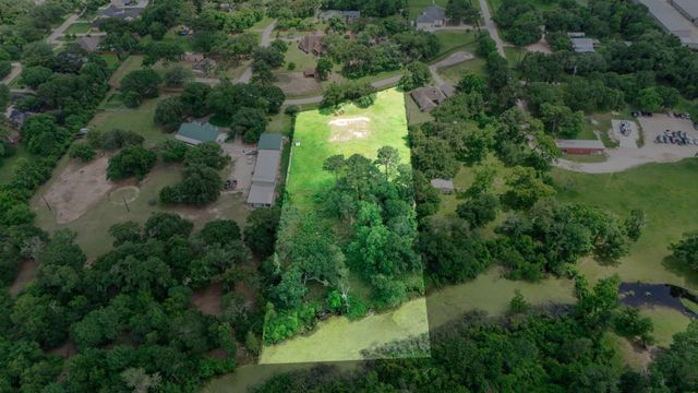 9 Live Oak Trail, Cypress, TX 77429