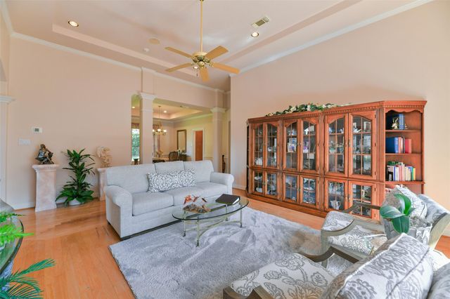 3522 Emerald Falls Court, Houston, TX 77059
