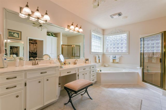 3522 Emerald Falls Court, Houston, TX 77059