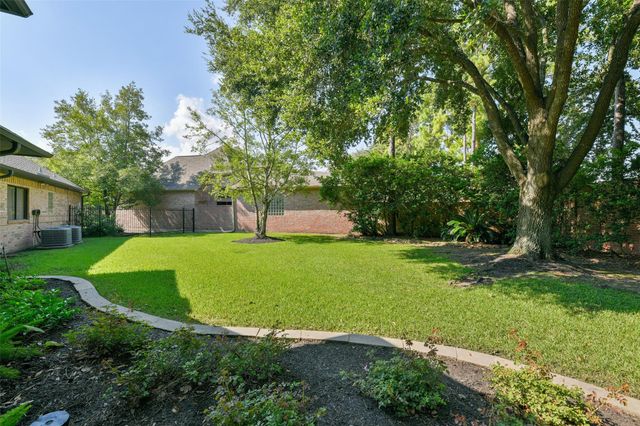 3522 Emerald Falls Court, Houston, TX 77059