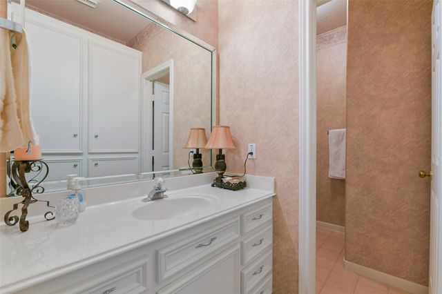 3522 Emerald Falls Court, Houston, TX 77059