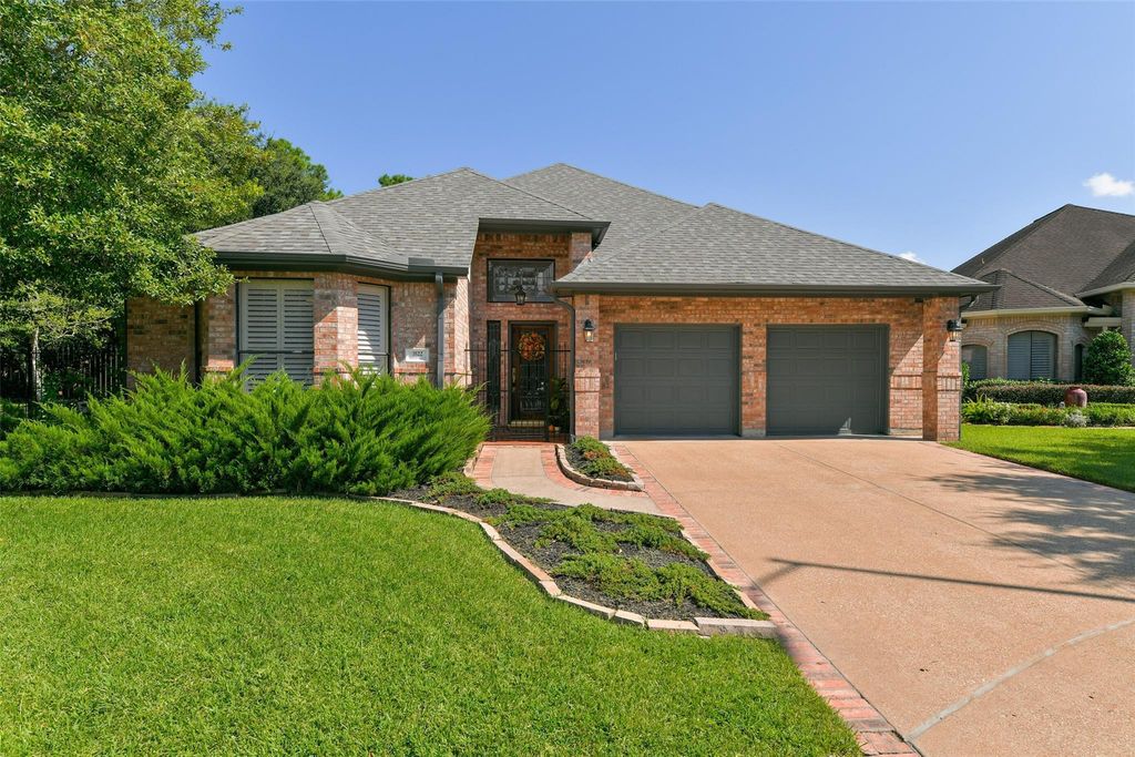 3522 Emerald Falls Court, Houston, TX 77059
