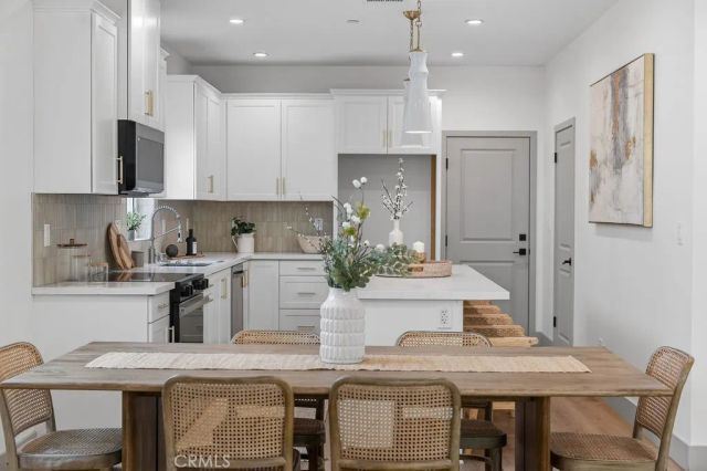 15540 Colorado Avenue, Paramount, CA 90723