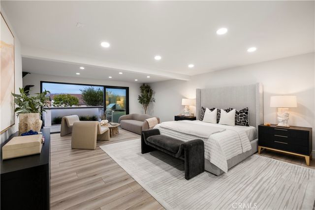 137 Jasmine Creek Dr, Corona Del Mar, CA 92625