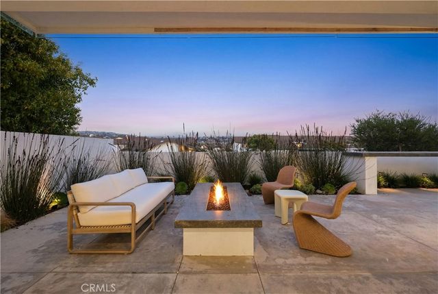 137 Jasmine Creek Dr, Corona Del Mar, CA 92625