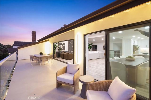 137 Jasmine Creek Dr, Corona Del Mar, CA 92625