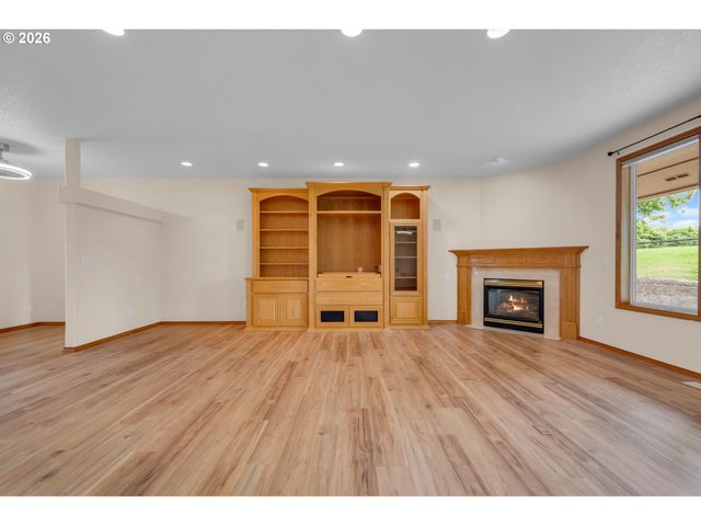 14217 Nw 28TH Pl, Vancouver, WA 98685