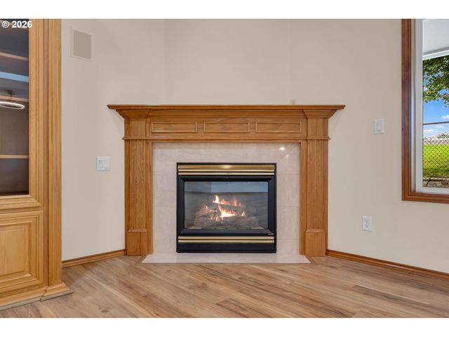 14217 Nw 28TH Pl, Vancouver, WA 98685