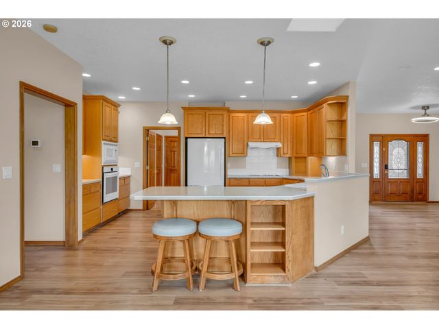 14217 Nw 28TH Pl, Vancouver, WA 98685