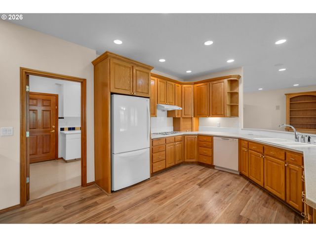 14217 Nw 28TH Pl, Vancouver, WA 98685