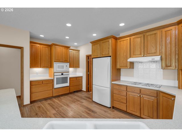 14217 Nw 28TH Pl, Vancouver, WA 98685
