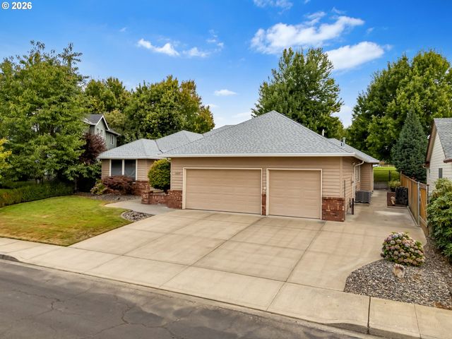 14217 Nw 28TH Pl, Vancouver, WA 98685