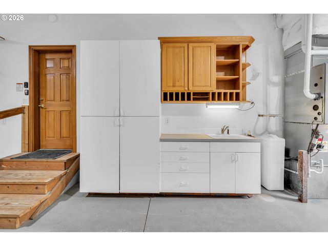 14217 Nw 28TH Pl, Vancouver, WA 98685