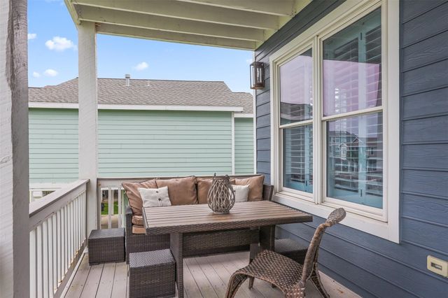 4123 King Rail Circle, Galveston, TX 77554