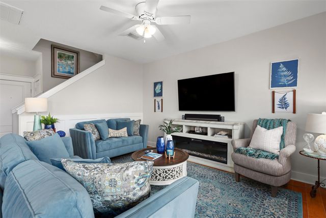 4123 King Rail Circle, Galveston, TX 77554
