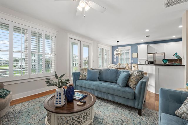 4123 King Rail Circle, Galveston, TX 77554