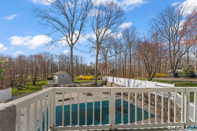 80 Harvey Road, Ridgefield, CT 06877