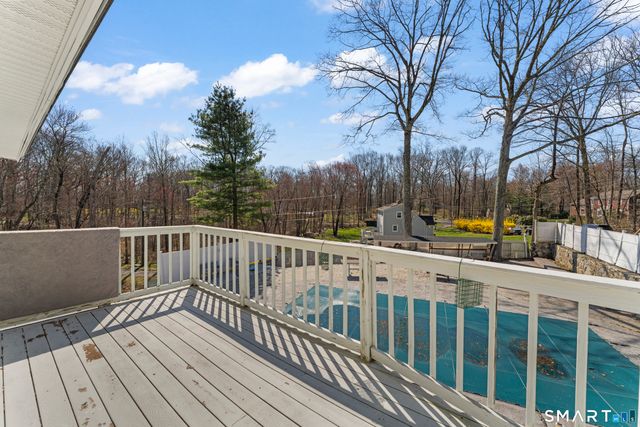 80 Harvey Road, Ridgefield, CT 06877