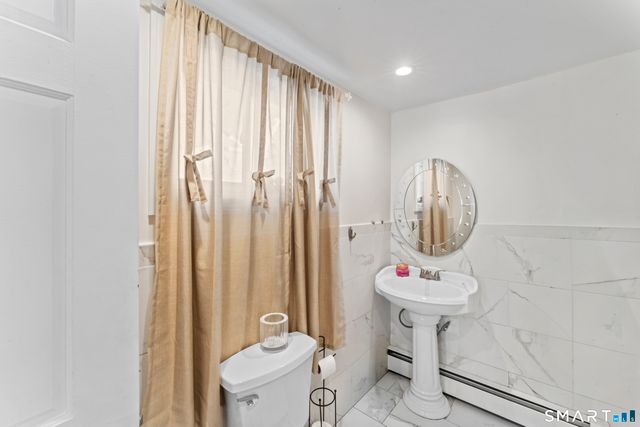 80 Harvey Road, Ridgefield, CT 06877
