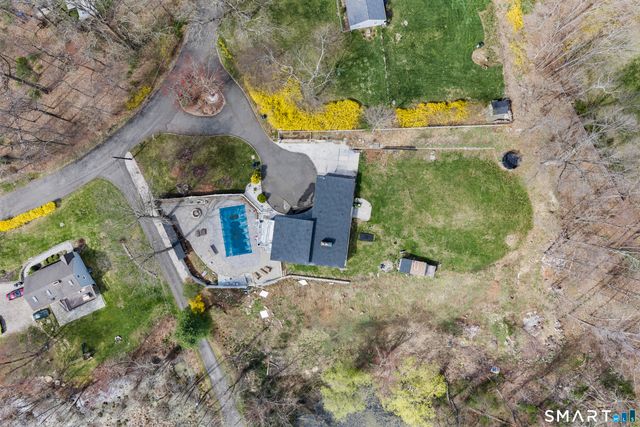 80 Harvey Road, Ridgefield, CT 06877