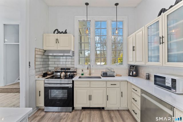 80 Harvey Road, Ridgefield, CT 06877