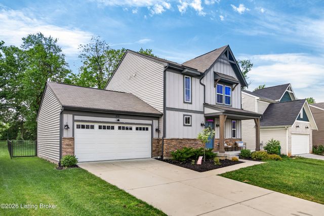 1937 Poloview Pl, Louisville, KY 40245