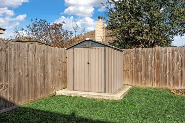 8710 Sandusky Court, Tomball, TX 77375