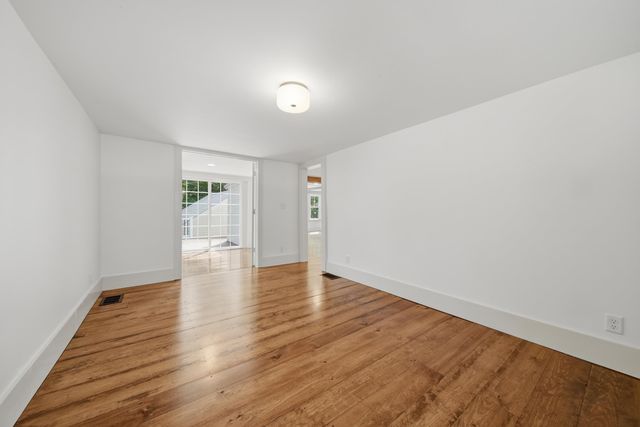 12 Academy Road, New Ipswich, NH 03071