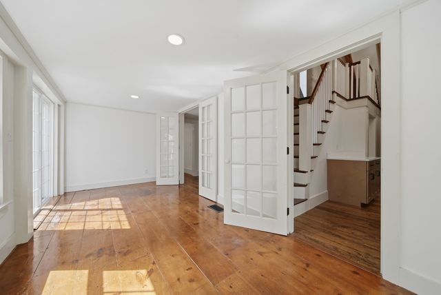 12 Academy Road, New Ipswich, NH 03071