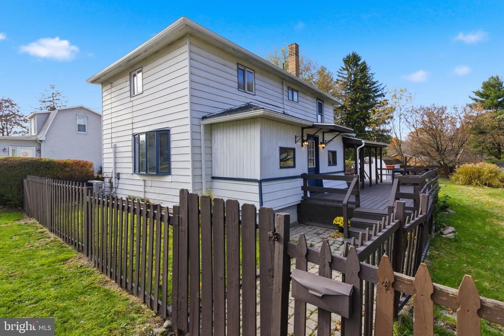 334 HEMLOCK ST, Philipsburg, PA 16866