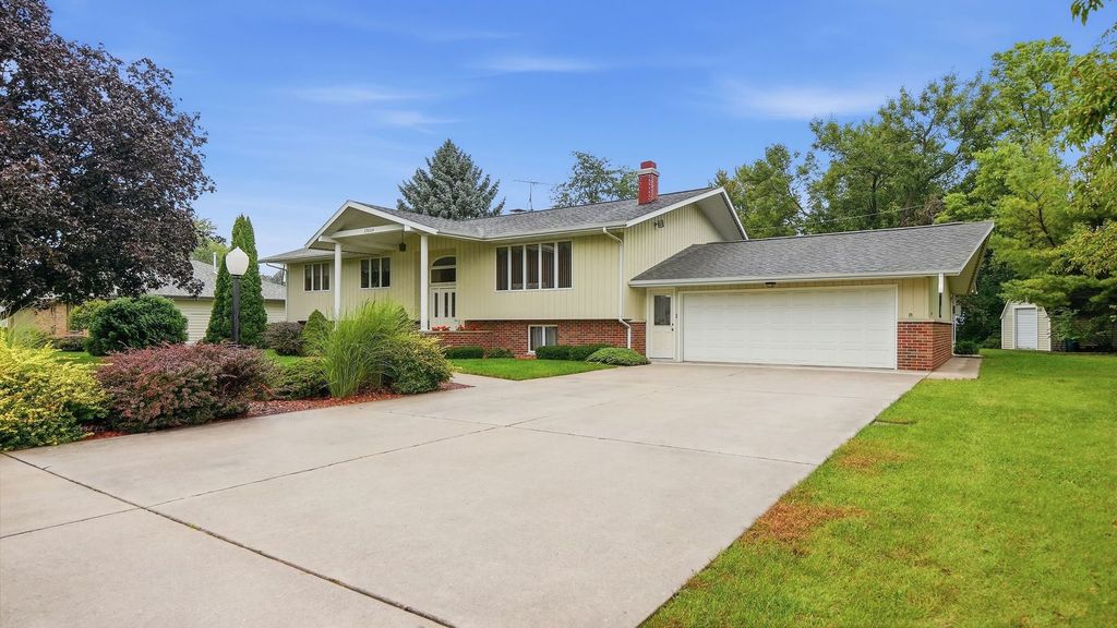 23804 W Getson Avenue, Plainfield, IL 60544 — photo 2