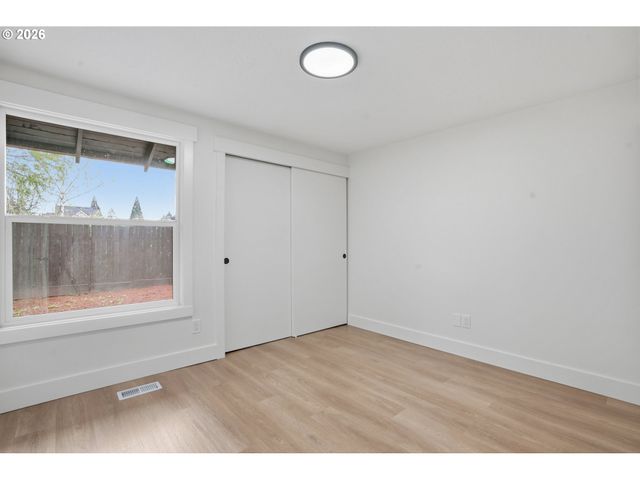 20618 Sw IMPERIAL Ln, Beaverton, OR 97003