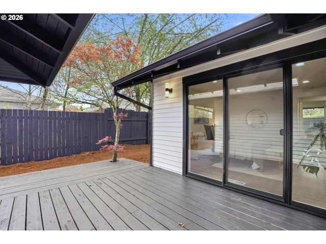 20618 Sw IMPERIAL Ln, Beaverton, OR 97003