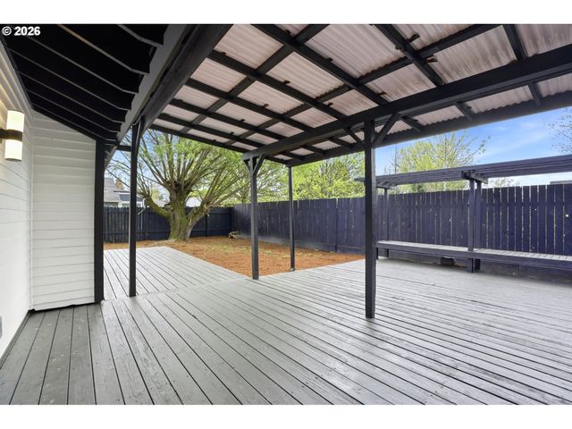 20618 Sw IMPERIAL Ln, Beaverton, OR 97003